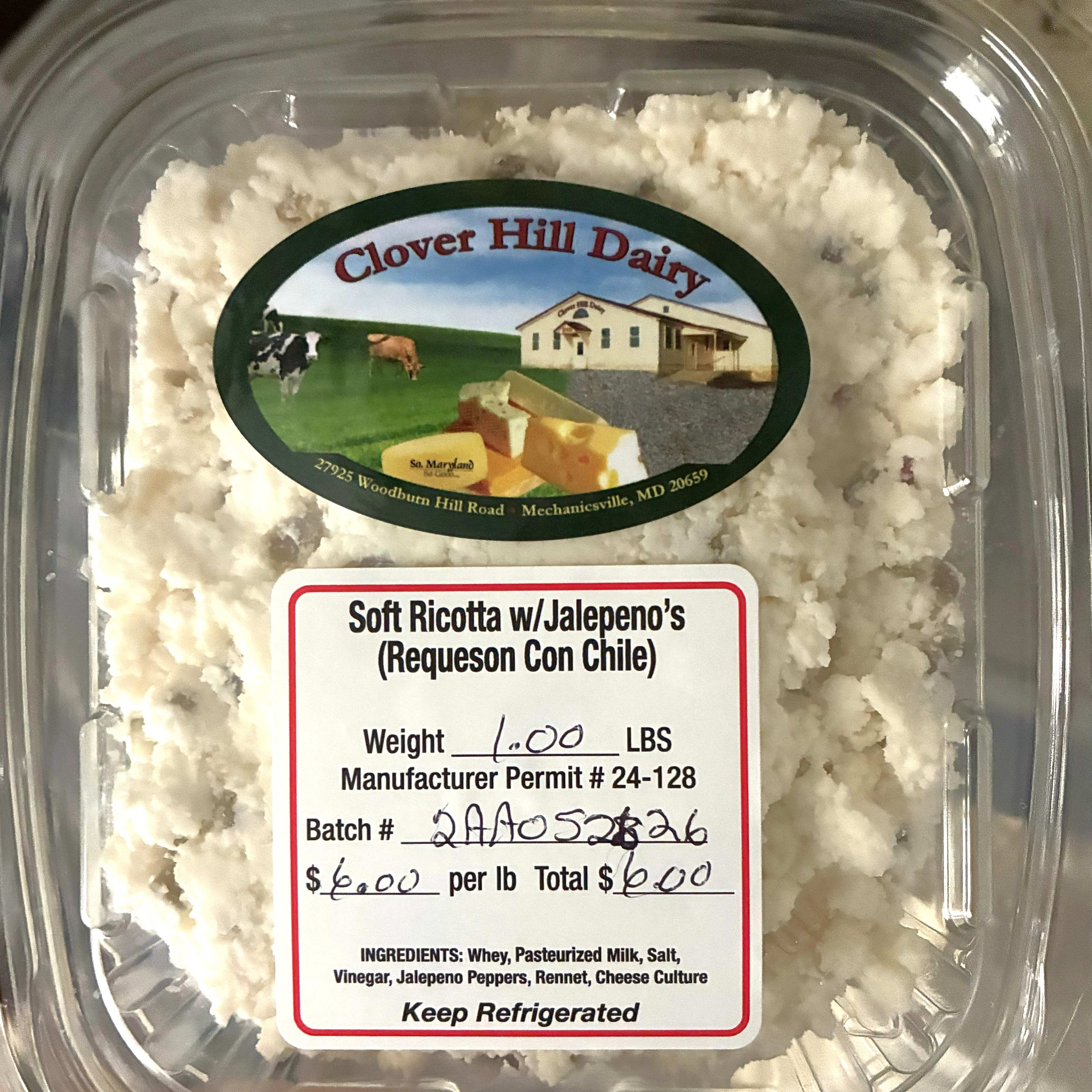 Clover Hill Dairy Soft Ricotta with Jalepenos. Requeson con chile.